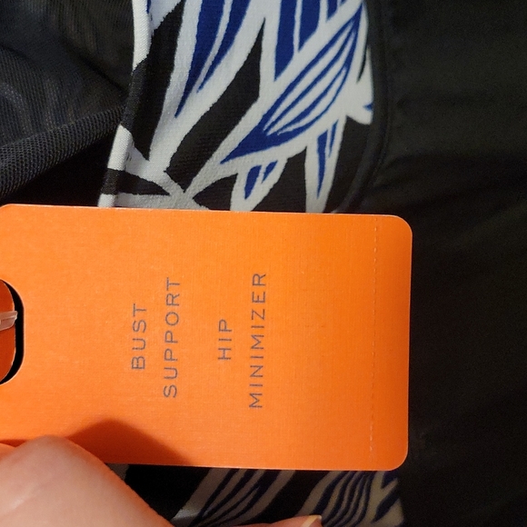 St.John's Bay Swimsuit - Picture 6 of 6